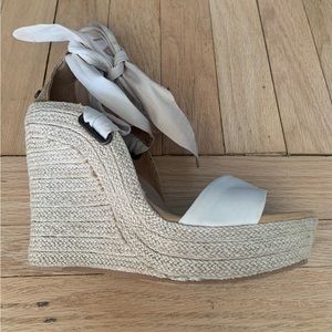 UGG beautiful natural with silk nude straps- ties. 4” wedge.